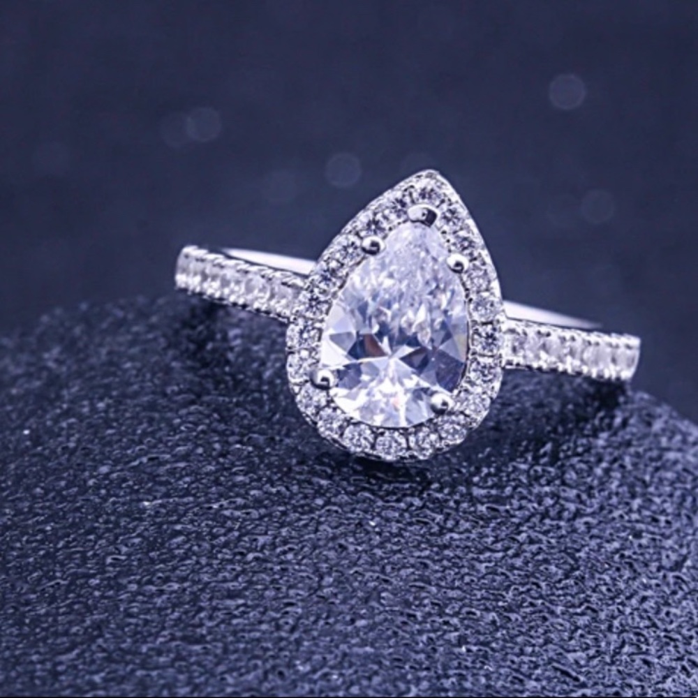 ✨Sparkling Sterling Sapphire✨18K White Gold✨ - Picture 7 of 9